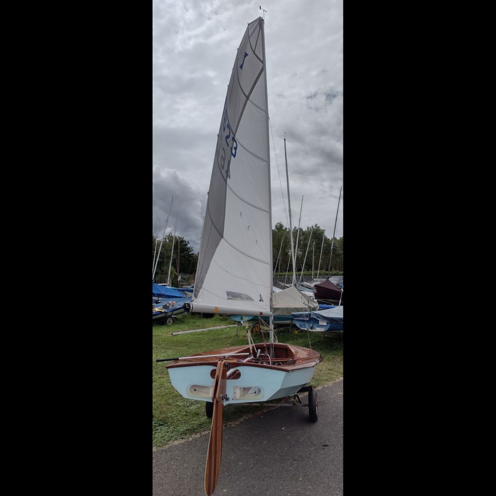 SOLO 4623 built by Severn Sailboats in 2005